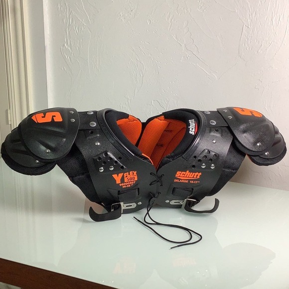 Schutt Y flex 500 football shoulder pads youth size 2XL 16-17” NWOT - Picture 1 of 12